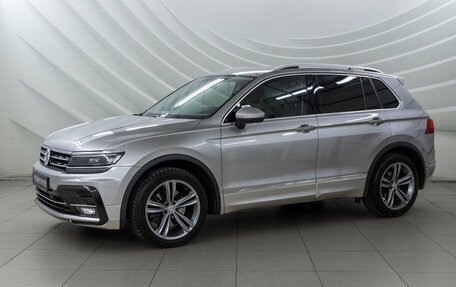 Volkswagen Tiguan II, 2018 год, 2 798 000 рублей, 3 фотография