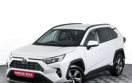 Toyota RAV4, 2021 год, 2 790 000 рублей, 22 фотография