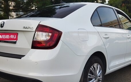 Skoda Rapid I, 2017 год, 1 350 000 рублей, 5 фотография