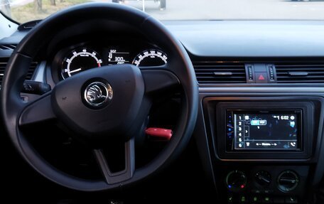 Skoda Rapid I, 2017 год, 1 350 000 рублей, 19 фотография