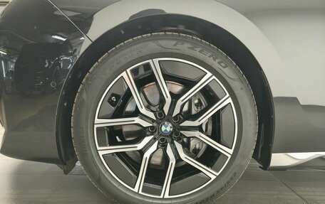 BMW 7 серия, 2025 год, 17 990 000 рублей, 26 фотография