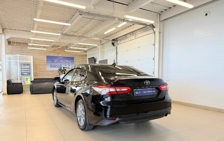 Toyota Camry, 2019 год, 2 349 900 рублей, 4 фотография