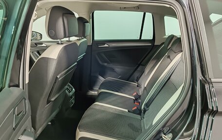 Volkswagen Tiguan II, 2019 год, 2 475 000 рублей, 12 фотография