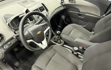 Chevrolet Aveo III, 2012 год, 667 800 рублей, 8 фотография
