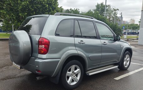 Toyota RAV4, 2005 год, 1 050 000 рублей, 9 фотография