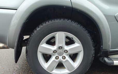 Toyota RAV4, 2005 год, 1 050 000 рублей, 24 фотография