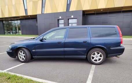 Volvo V70 III рестайлинг, 2002 год, 399 999 рублей, 2 фотография