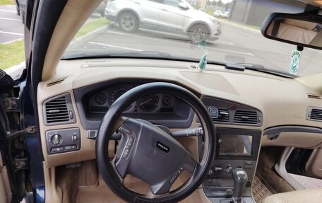 Volvo V70 III рестайлинг, 2002 год, 399 999 рублей, 10 фотография