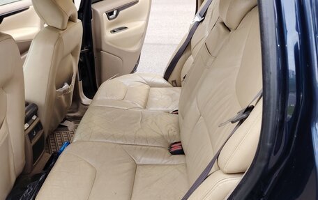 Volvo V70 III рестайлинг, 2002 год, 399 999 рублей, 11 фотография