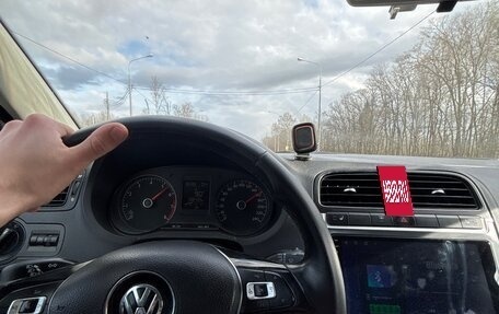 Volkswagen Polo VI (EU Market), 2018 год, 589 999 рублей, 2 фотография