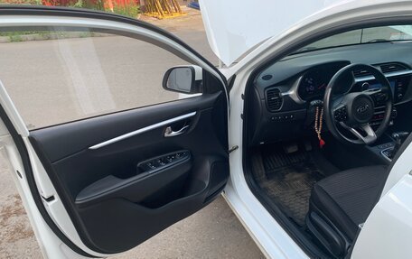 KIA Rio IV, 2021 год, 2 200 000 рублей, 11 фотография