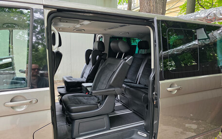Volkswagen Multivan T6 рестайлинг, 2018 год, 4 500 000 рублей, 18 фотография