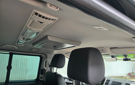 Volkswagen Multivan T6 рестайлинг, 2018 год, 4 500 000 рублей, 20 фотография