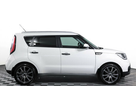 KIA Soul II рестайлинг, 2018 год, 1 590 000 рублей, 5 фотография