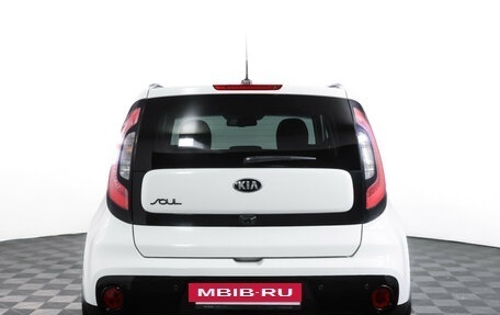 KIA Soul II рестайлинг, 2018 год, 1 590 000 рублей, 7 фотография