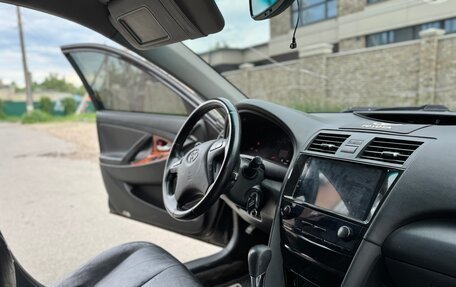 Toyota Camry, 2008 год, 590 000 рублей, 15 фотография