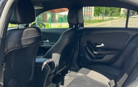 Mercedes-Benz A-Класс, 2018 год, 1 950 000 рублей, 20 фотография