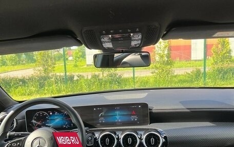 Mercedes-Benz A-Класс, 2018 год, 1 950 000 рублей, 18 фотография