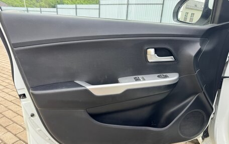 KIA Rio III рестайлинг, 2013 год, 835 000 рублей, 10 фотография