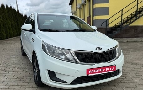KIA Rio III рестайлинг, 2013 год, 835 000 рублей, 3 фотография