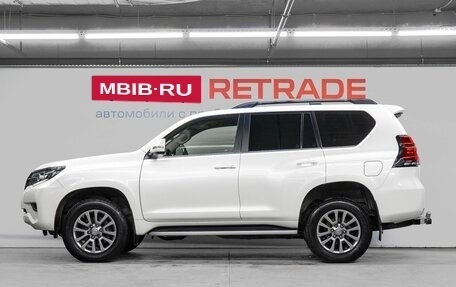 Toyota Land Cruiser Prado 150 рестайлинг 2, 2018 год, 5 990 000 рублей, 9 фотография