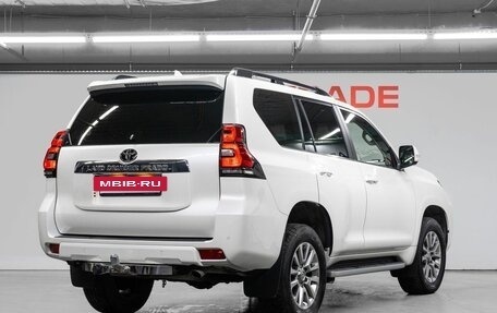 Toyota Land Cruiser Prado 150 рестайлинг 2, 2018 год, 5 990 000 рублей, 6 фотография