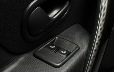 Renault Logan II, 2019 год, 1 299 000 рублей, 25 фотография