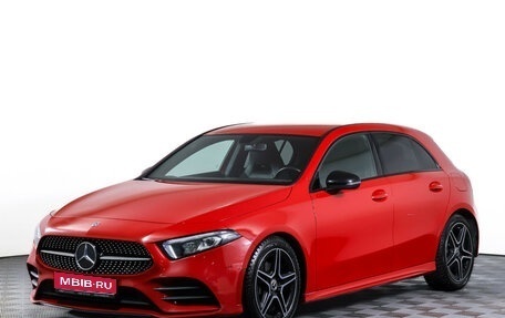 Mercedes-Benz A-Класс, 2018 год, 2 400 000 рублей, 1 фотография