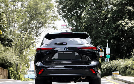 Toyota Highlander, 2026 год, 5 630 000 рублей, 3 фотография