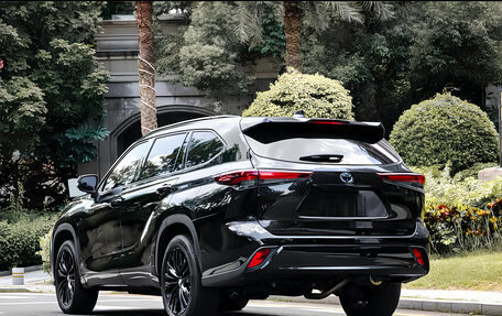 Toyota Highlander, 2026 год, 5 630 000 рублей, 4 фотография