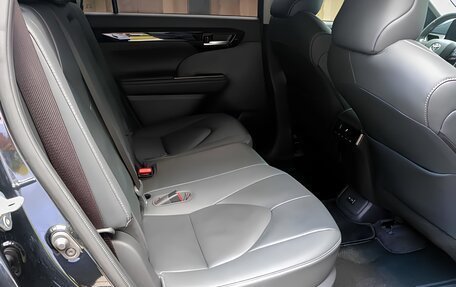 Toyota Highlander, 2026 год, 5 630 000 рублей, 10 фотография