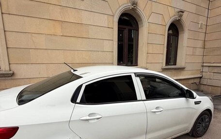 KIA Rio III рестайлинг, 2014 год, 600 000 рублей, 3 фотография