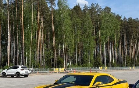 Chevrolet Camaro IV, 2011 год, 2 500 000 рублей, 2 фотография