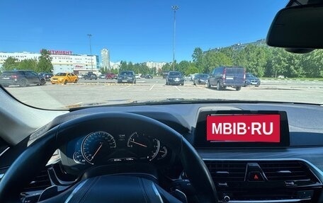 BMW 5 серия, 2017 год, 3 600 000 рублей, 6 фотография