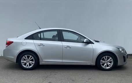 Chevrolet Cruze II, 2015 год, 850 000 рублей, 4 фотография