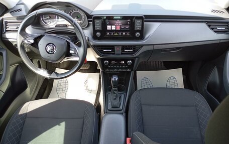 Skoda Rapid II, 2022 год, 1 620 000 рублей, 5 фотография