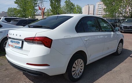 Skoda Rapid II, 2022 год, 1 620 000 рублей, 3 фотография