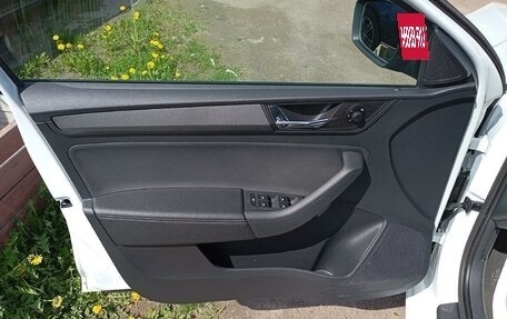 Skoda Rapid II, 2022 год, 1 620 000 рублей, 10 фотография