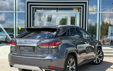 Lexus RX IV рестайлинг, 2022 год, 5 800 000 рублей, 4 фотография