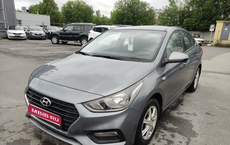 Hyundai Solaris II рестайлинг, 2017 год, 1 199 000 рублей, 1 фотография