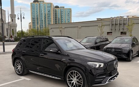Mercedes-Benz GLE, 2023 год, 8 950 000 рублей, 4 фотография