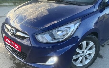 Hyundai Solaris II рестайлинг, 2011 год, 655 100 рублей, 19 фотография
