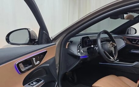 Mercedes-Benz E-Класс, 2024 год, 7 000 000 рублей, 6 фотография
