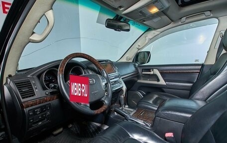 Toyota Land Cruiser 200, 2011 год, 3 249 000 рублей, 10 фотография