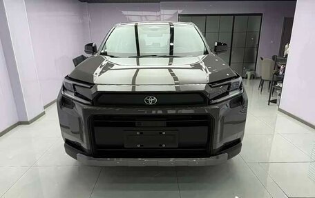 Toyota RAV4, 2026 год, 3 636 000 рублей, 2 фотография