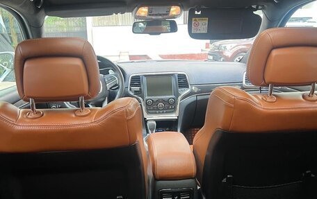 Jeep Grand Cherokee, 2016 год, 4 200 000 рублей, 7 фотография