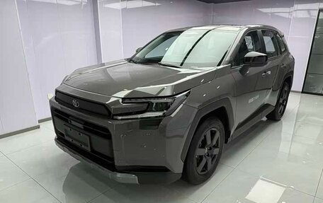 Toyota RAV4, 2026 год, 3 636 000 рублей, 3 фотография