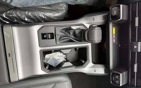 Toyota RAV4, 2026 год, 3 636 000 рублей, 21 фотография