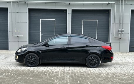 Hyundai Solaris II рестайлинг, 2012 год, 630 000 рублей, 4 фотография