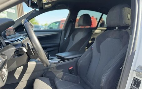 BMW 5 серия, 2019 год, 2 999 000 рублей, 13 фотография